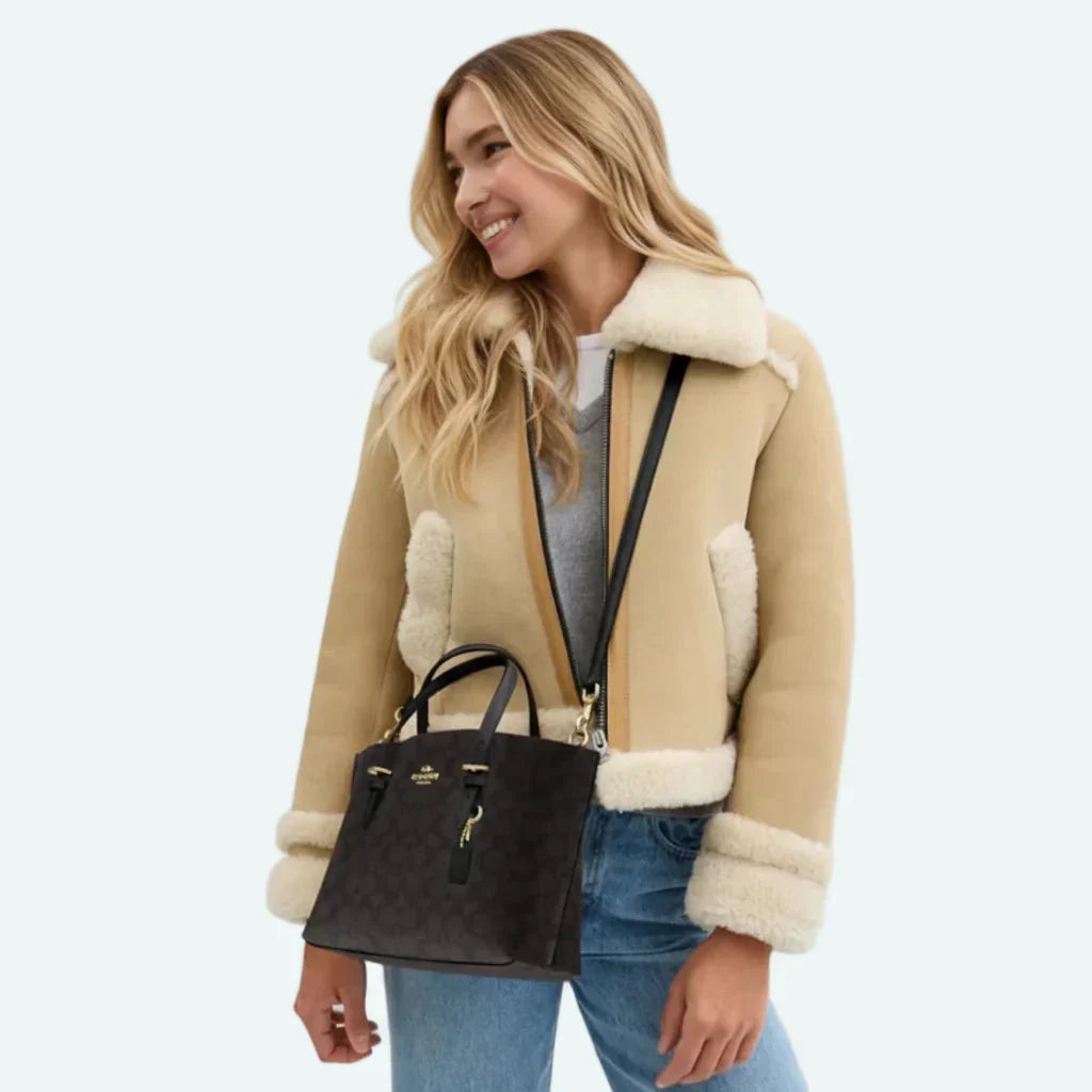 The Mollie Tote Bag 25 In Signature Canvas - Walnut/Black